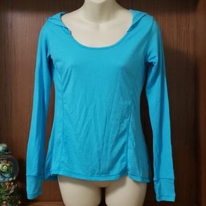 Women's workout shirt